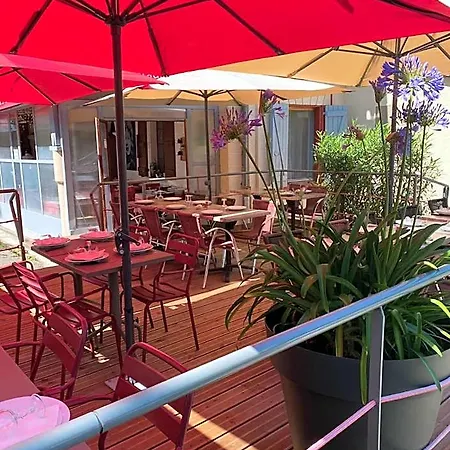 Restaurant L'escale Chez Mimi Hotel *